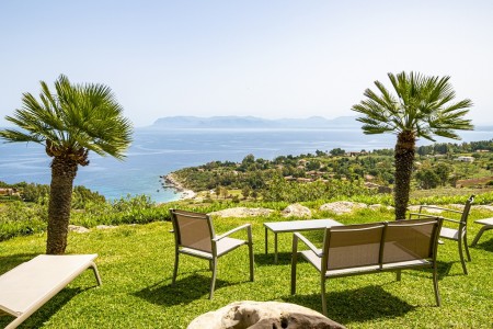 Villa Paradise with beautiful sea view